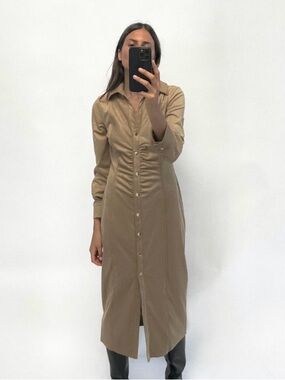 BNWT Zara Ruched Front Long Button-Down Midi Dress Coat - Beige